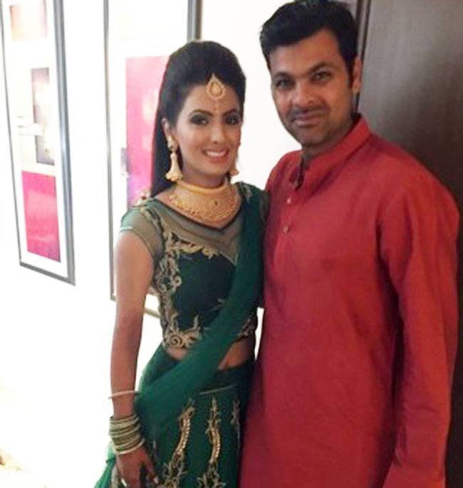 संगीत सेरेमनी में हरभजन ने गीता को फूलों के रिक्शा पर कराई सैर