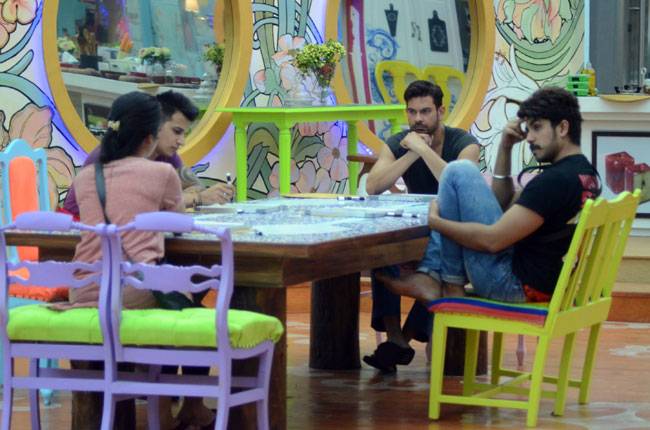 Bigg Boss 9: बोली टास्क में कटे पैसे, अब मिलेंगे 39 लाख रु. ही