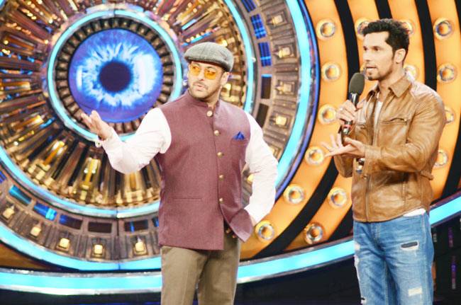 Bigg Boss 9: 'मैं और चार्ल्स' के प्रमोशन के लिए पहुंचे रणदीप हुड्डा