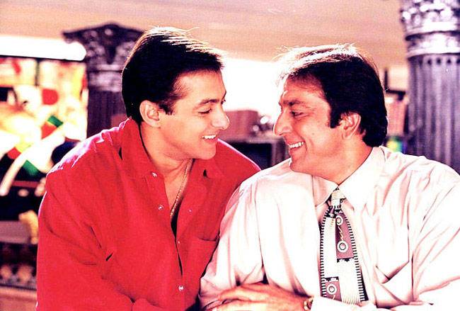 बॉलीवुड ने देखें हैं 'प्रेम' के ये 14 रूप