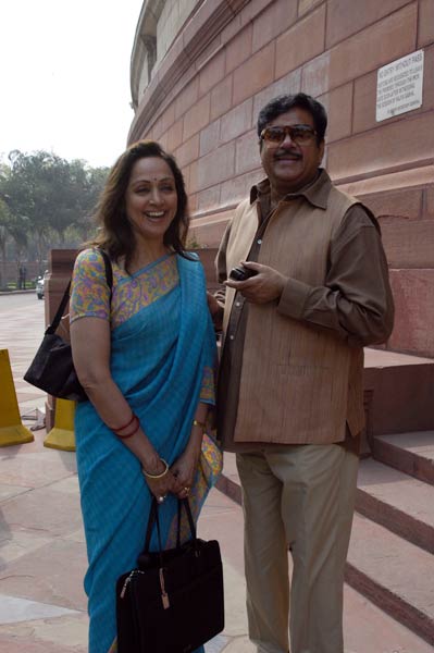 Dream Girl हेमा मालिनी को जन्‍मदिन मुबारक...