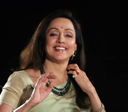 Dream Girl हेमा मालिनी को जन्‍मदिन मुबारक...