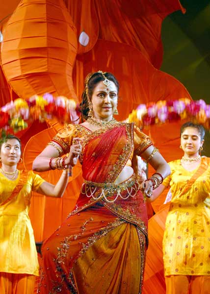 Dream Girl हेमा मालिनी को जन्‍मदिन मुबारक...