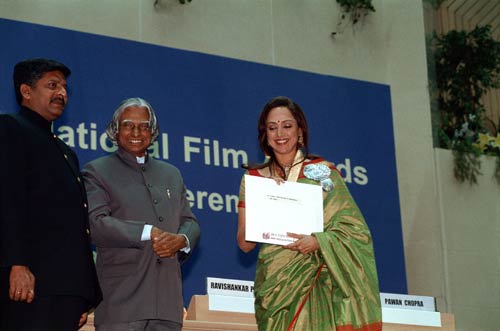 Dream Girl हेमा मालिनी को जन्‍मदिन मुबारक...