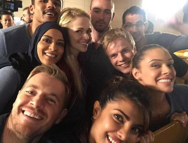 इंस्टाग्राम पर इस हफ्ते बॉलीवुड स्टार्स की खास तस्वीरें...