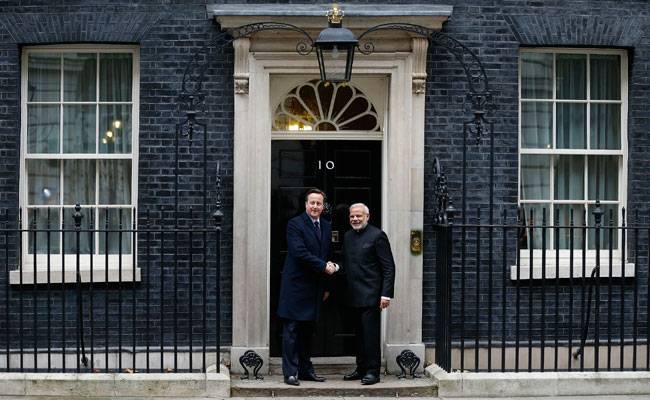 तस्वीरें: 10 डाउनिंग स्ट्रीट से लेकर ब्रिटिश संसद तक PM मोदी का जलवा