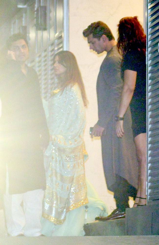 दिवाली पार्टी में आलिया-सिद्धार्थ से लेकर करण-बिपाशा पहुंचे