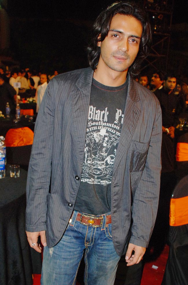 सुपरमॉडल, एक्टर अर्जुन रामपाल की अनदेखी तस्वीरें