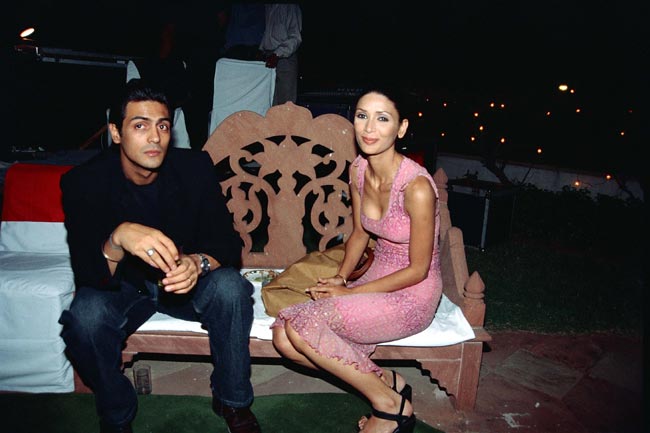 सुपरमॉडल, एक्टर अर्जुन रामपाल की अनदेखी तस्वीरें