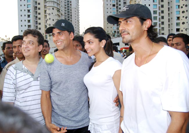 सुपरमॉडल, एक्टर अर्जुन रामपाल की अनदेखी तस्वीरें