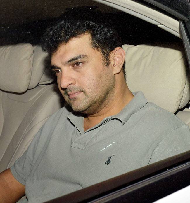 'तमाशा' की स्क्रीनिंग पर रणबीर-दीपिका से मिलने पहुंचे रणवीर