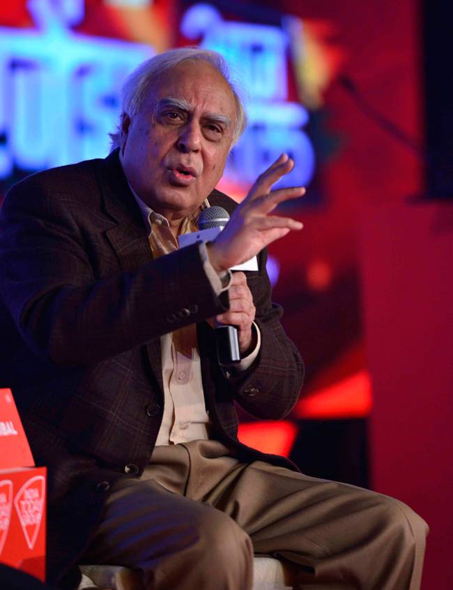 Agenda 15: 'यंग इंडिया' और 'नेशनल हेराल्ड' पर खुलकर बोले कपिल सि‍ब्बल