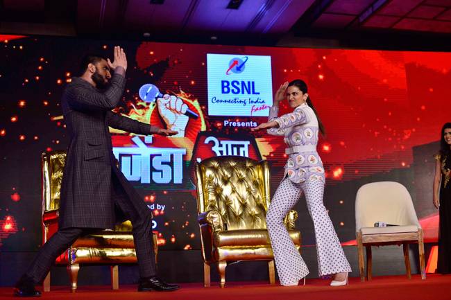 #Agenda15 'मलहारी' गाने पर जमकर थिरके दीपिका और रणवीर