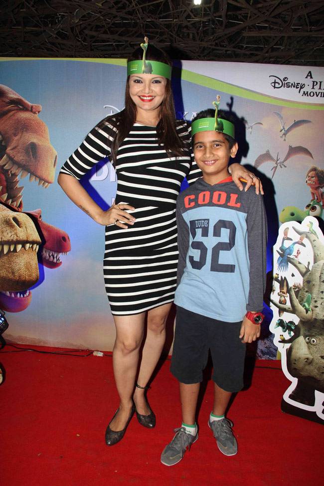 'द गुड डायनासोर' की स्क्रीनिंग पर पहुंचे टीवी सेलेब्स