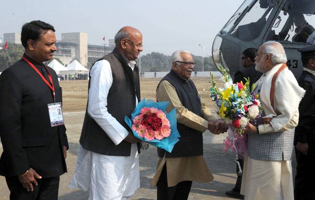 नोएडा आए PM मोदी ने दिया नए साल का तोहफा