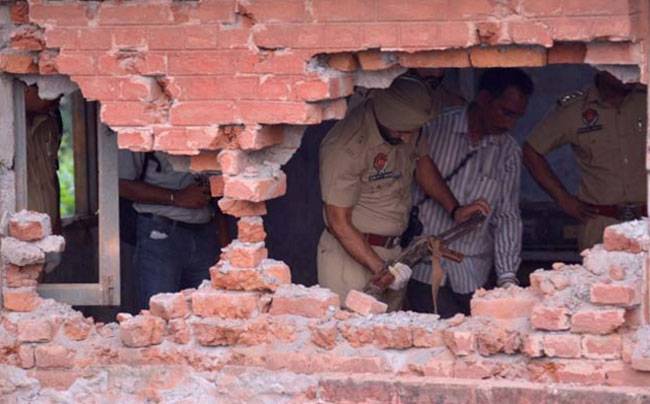 15 तस्वीरों में साल 2015