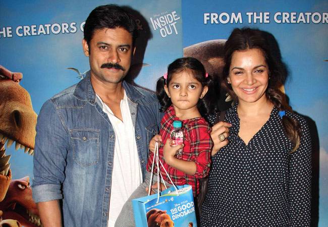 'द गुड डायनासोर' की स्क्रीनिंग पर पहुंचे टीवी सेलेब्स