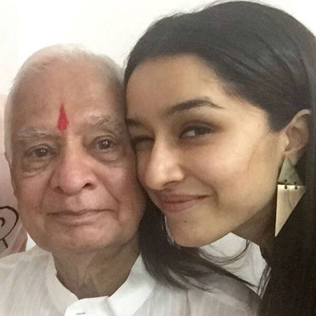 साल 2015 में बॉलीवुड ने खोए ये सितारे...