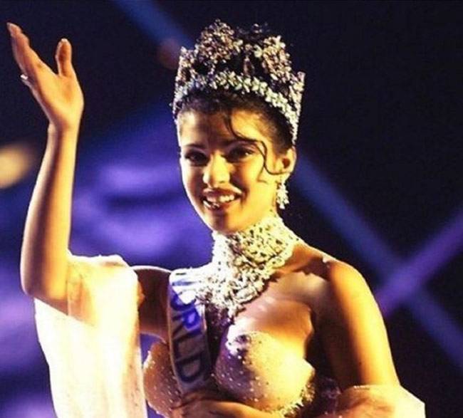 पद्मश्री से सम्मानित हुईं प्रियंका, देखें उनकी कामयाबियों का शानदार सफर