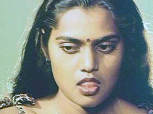 डर्टी पिक्चर की सिल्‍क का आज है बर्थडे | द. अभिनेत्रियों का जलवा