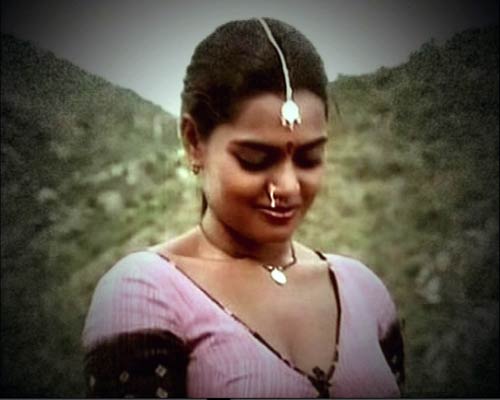 डर्टी पिक्चर की सिल्‍क का आज है बर्थडे | द. अभिनेत्रियों का जलवा