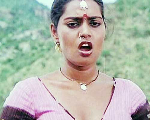 डर्टी पिक्चर की सिल्‍क का आज है बर्थडे | द. अभिनेत्रियों का जलवा