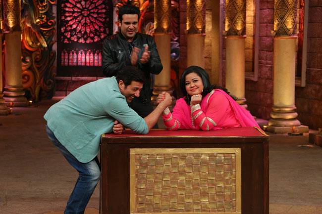 'कॉमेडी नाइट्स बचाओ' पर सनी देओल की 'तारीख पर तारीख'!