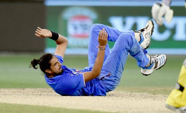 कोहली का शतक भी गया बेकार, टीम इंडि‍या ने गंवाई वनडे सीरीज