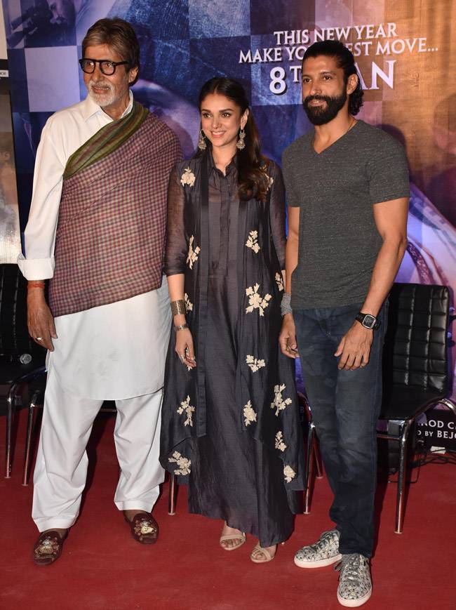 Pics: इस अंदाज में नजर आए 'वजीर' के सितारे