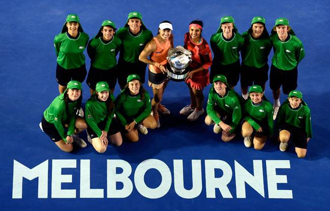 सानिया-हिंगिस ने ऑस्ट्रेलियन ओपन में भी लहराया जीत का परचम