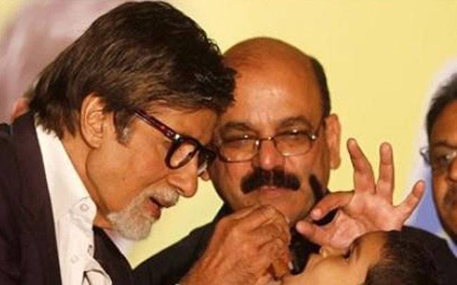 'अतुल्य भारत' के लिए आमिर से बेहतर क्यों साबित होंगे अमिताभ? जानें