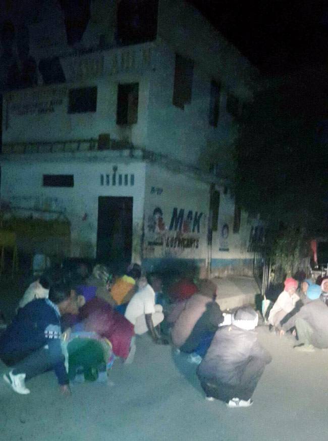 भूकंप से हिली 11 राज्यों की धरती, देखें असर