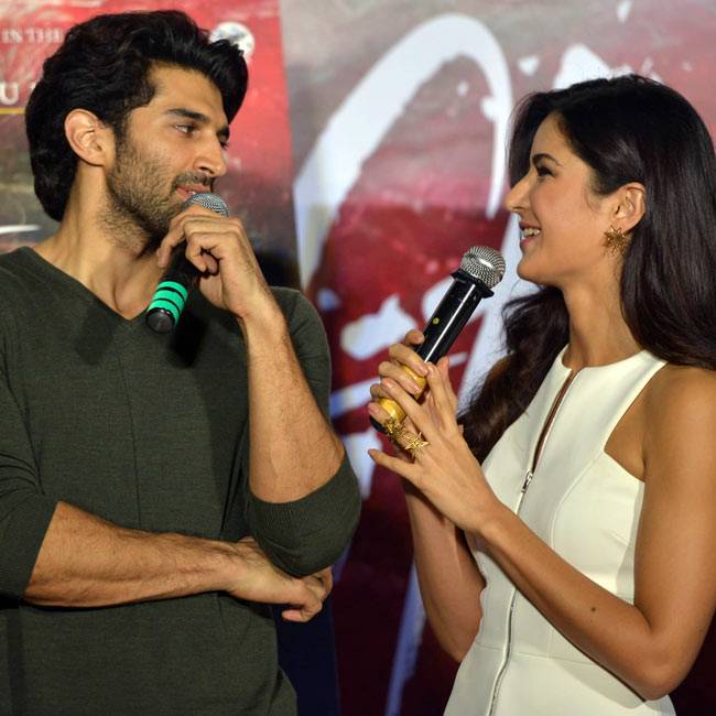 ट्रेलर लॉन्च पर छाए तब्बू, कटरीना और आदित्य