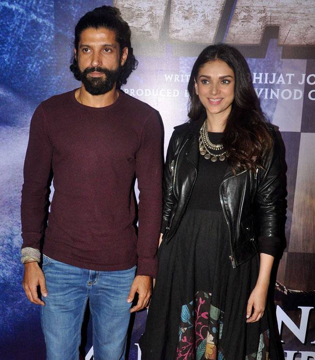 सचिन तेंदुलकर से लेकर कंगना रनोट तक पहुंचे फिल्म 'वजीर' की स्क्रीनिंग पर