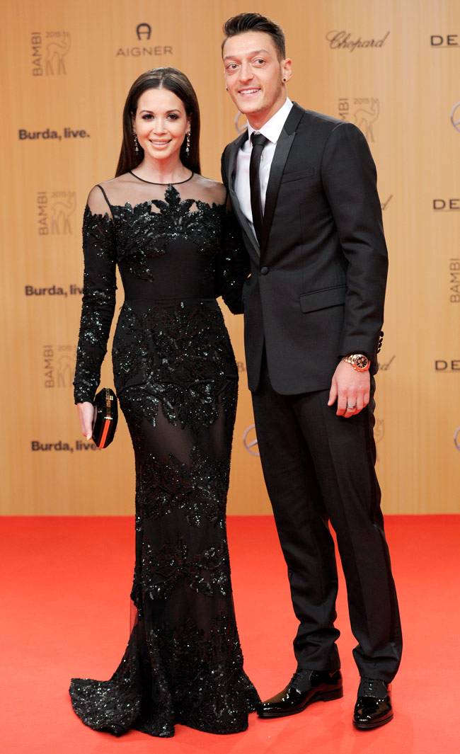 जब फुटबॉल की दुनिया में लगा ग्लैमर का तड़का