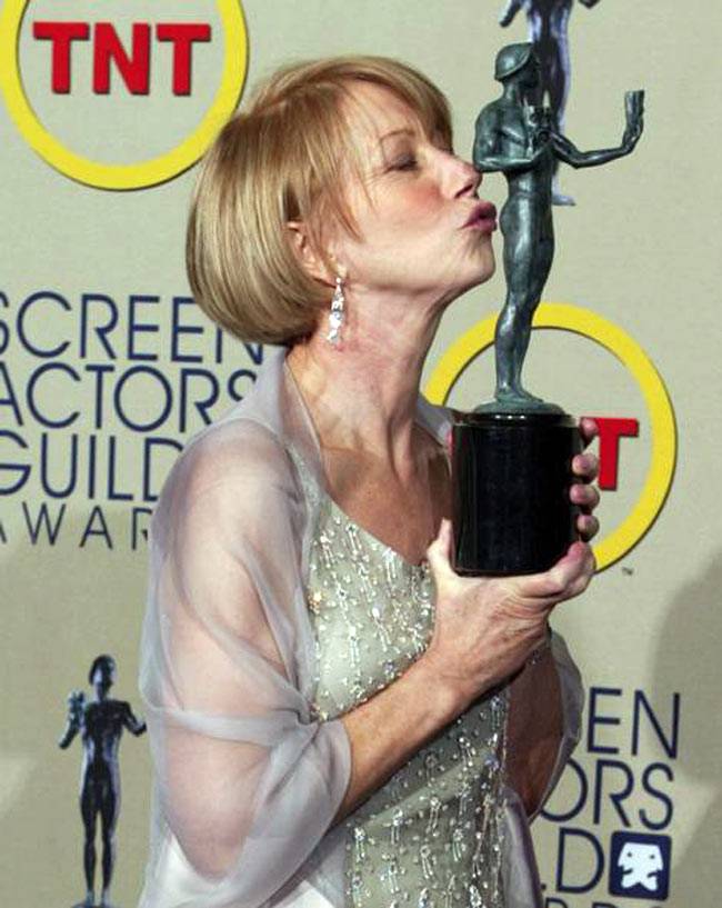 Guild Awards: एंजेलिना-पिट से लेकर लियोनार्डो डि कैप्रि‍यो तक सितारों की धूम