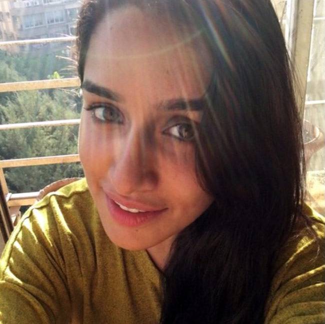 नए साल पर बी टाउन ने शेयर की तस्वीरें