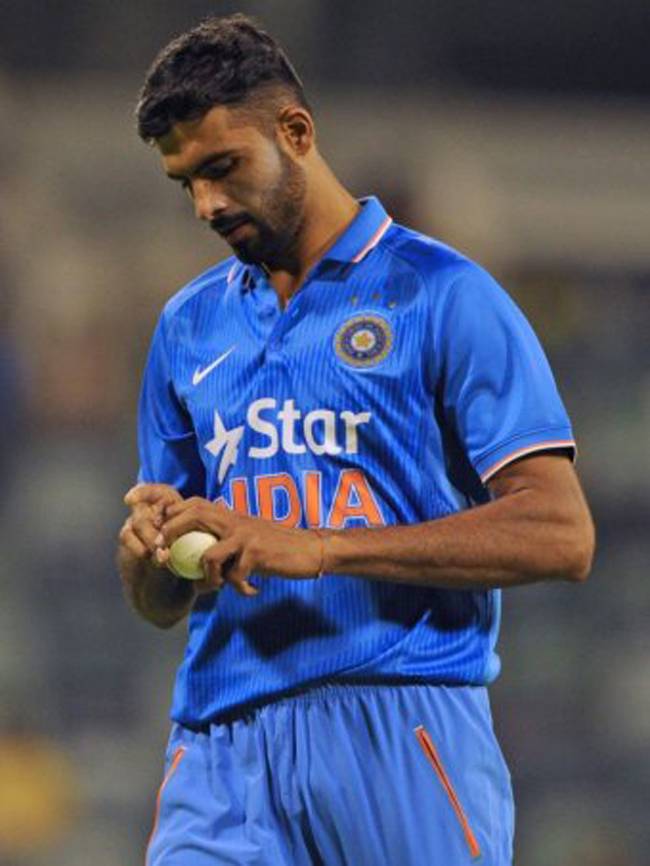 धमाकेदार पारी के बाद भी मैच नहीं बचा पाई टीम इंडिया