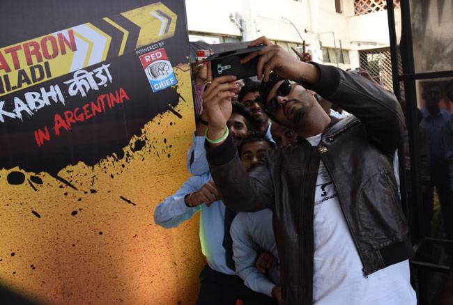 'खतरों के खिलाड़ी' के प्रमोशन के लिए नागपुर पहुंचे अर्जुन कपूर