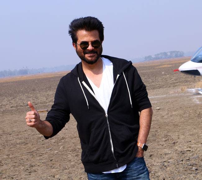 US टीवी राइटर, प्रोड्यूसर हावर्ड गॉर्डन ने अनिल कपूर से मुलाकात की