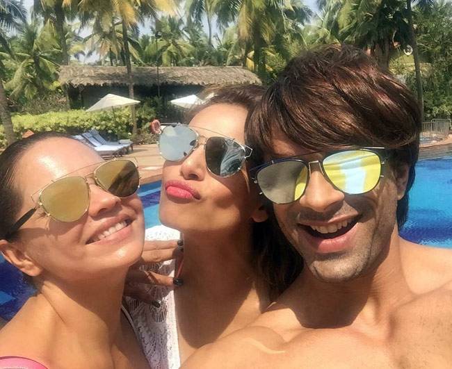 बिपाशा-करण से लेकर आलिया-सिद्धार्थ इंस्टाग्राम पर छाए