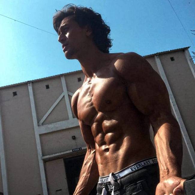 मिस ना करें इंस्टाग्राम पर सितारों की मस्ती