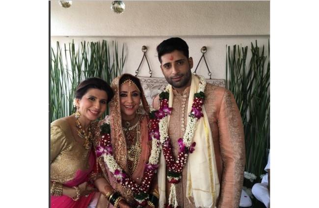 उर्मिला मातोंडकर की शादी की तस्वीरें आईं सामने