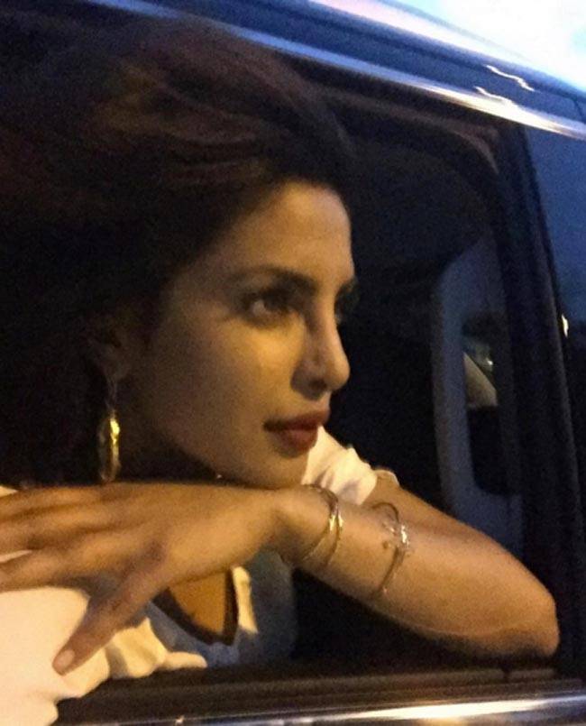 हॉलीवुड फिल्म 'बेवॉच' में कहर ढाने के लिए तैयार प्रियंका