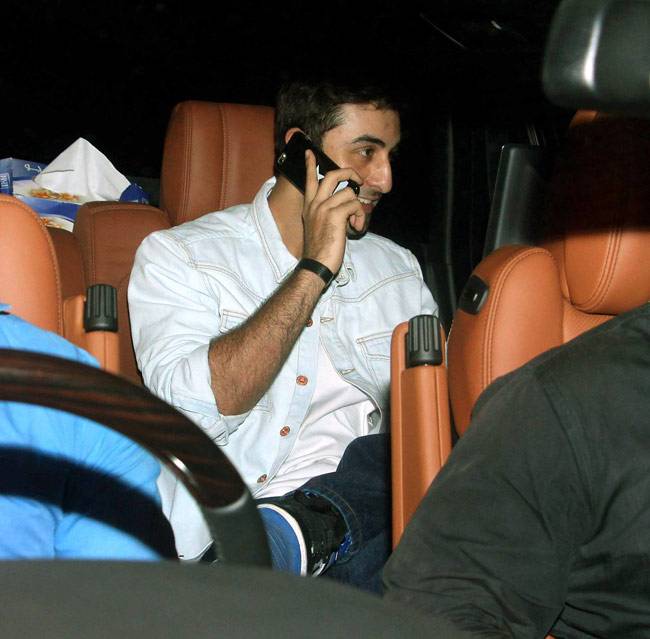 Celeb Spotting: सिद्धार्थ-फवाद स्क्रीनिंग पर तो रणबीर पहुंचे करण के घर