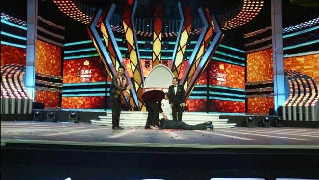 जब अनिल कपूर ने छुए अमिताभ बच्चन के पांव