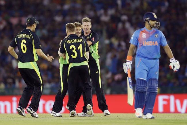 तस्वीरें: शान से जीती टीम इंडिया