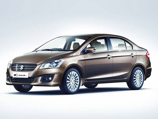 बेहतरीन माइलेज चाहिए तो इन कारों के बारे में सोचें...