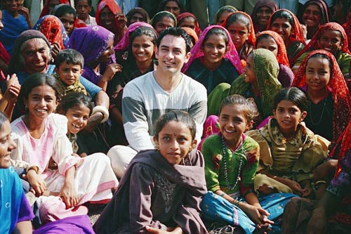 बॉलीवुड के 'परफेक्शनिस्ट' आमिर खान को जन्मदिन मुबारक