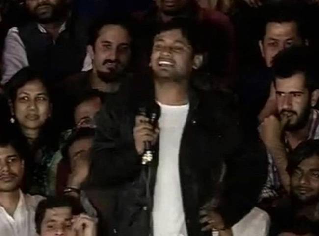 3 मार्च 2016: तस्वीरों में दिनभर की बड़ी खबरें